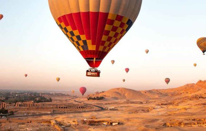 Hot Air Balloon Ride in Luxor